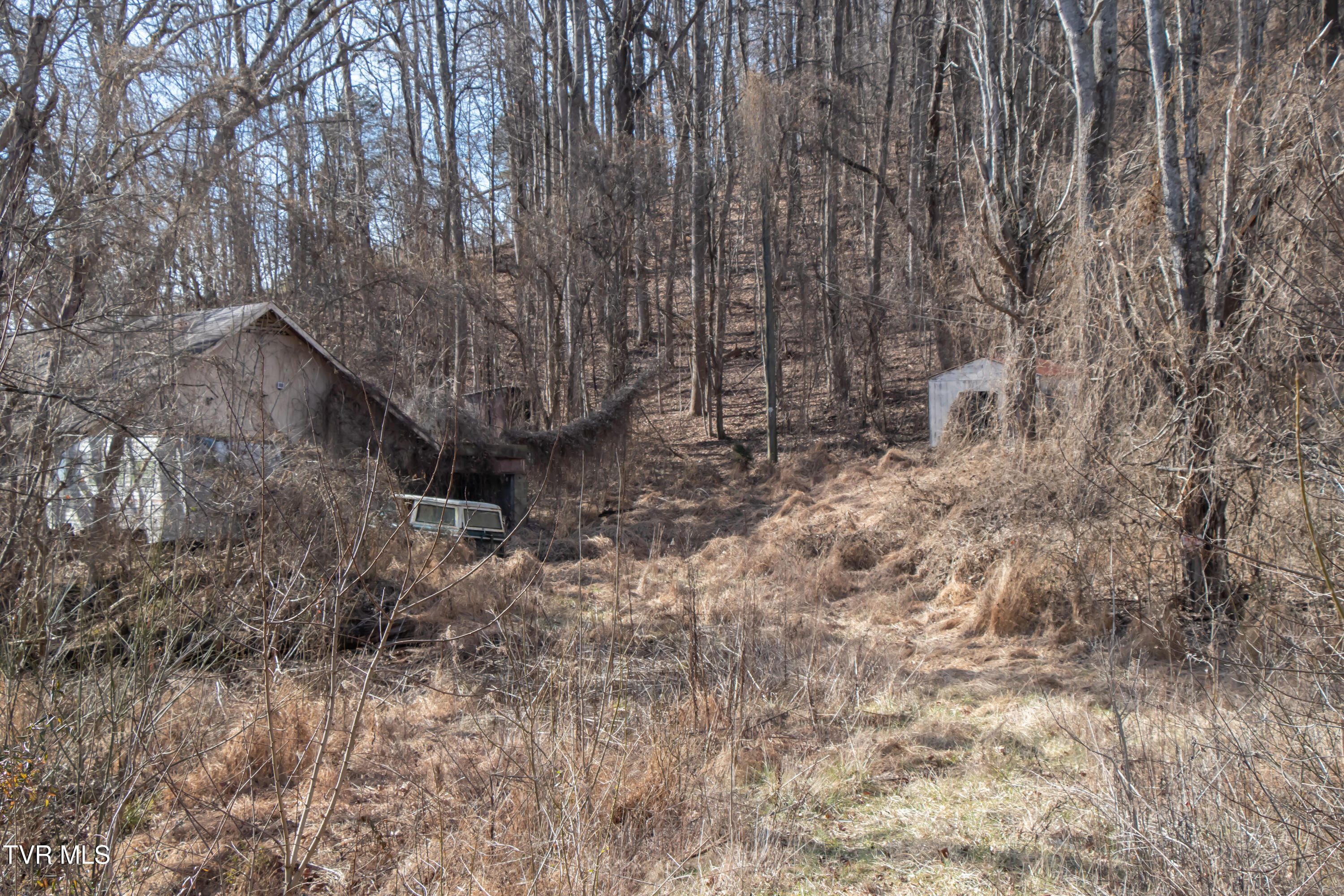 Undisclosed Address Bristol, VA 24202 - Photo 27 of 32 Cunnungham-16