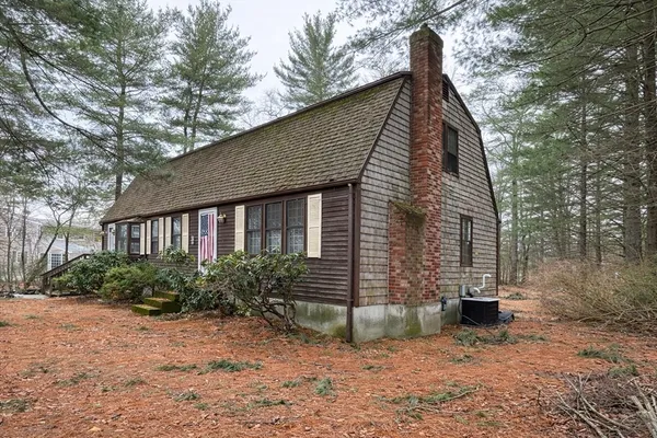 $600,000 | 54 Leaf Lane, East Bridgewater, MA 02333
