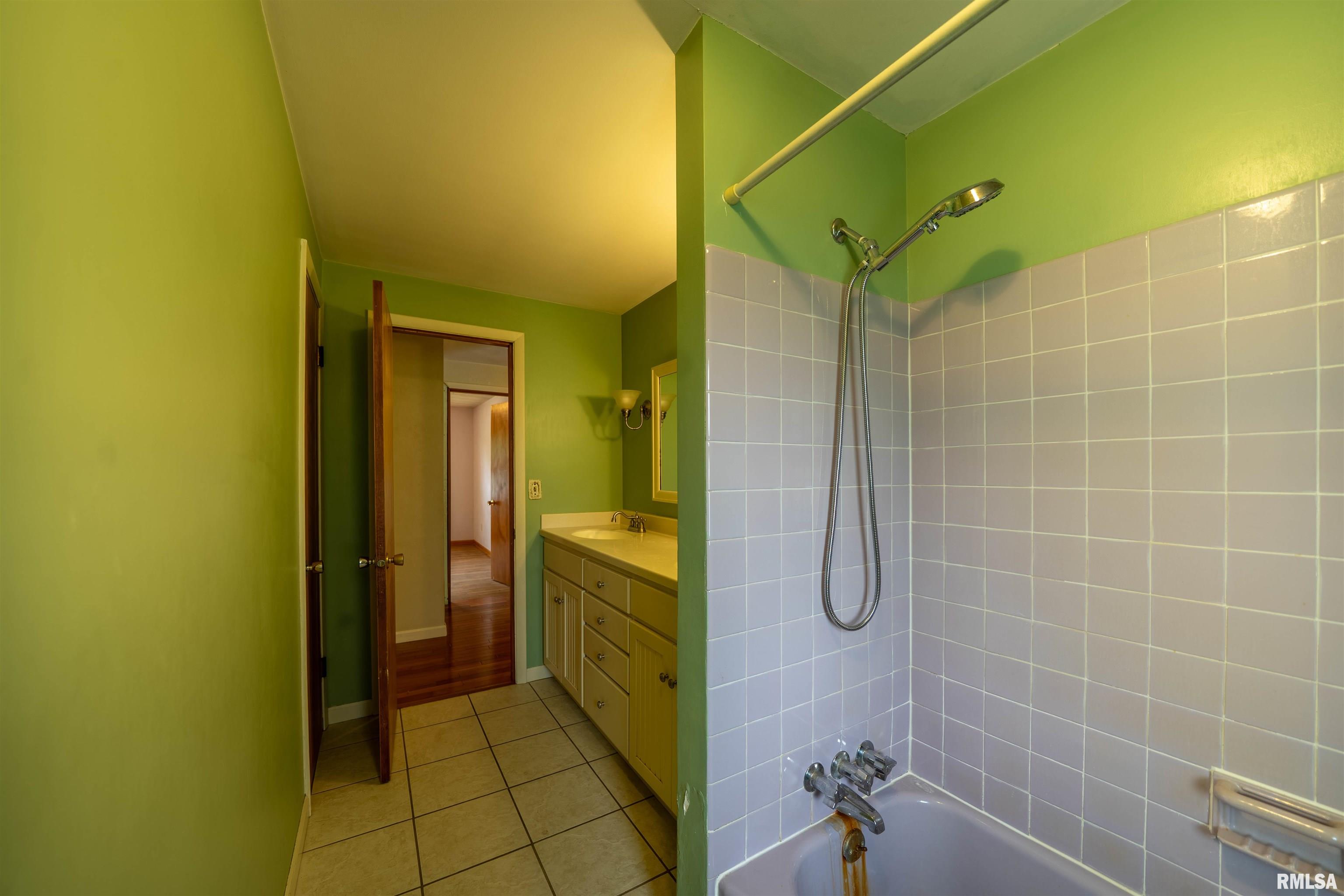 23907 Veterans Road Morton, IL 61550 - Photo 25 of 48 Gallery Image 25
