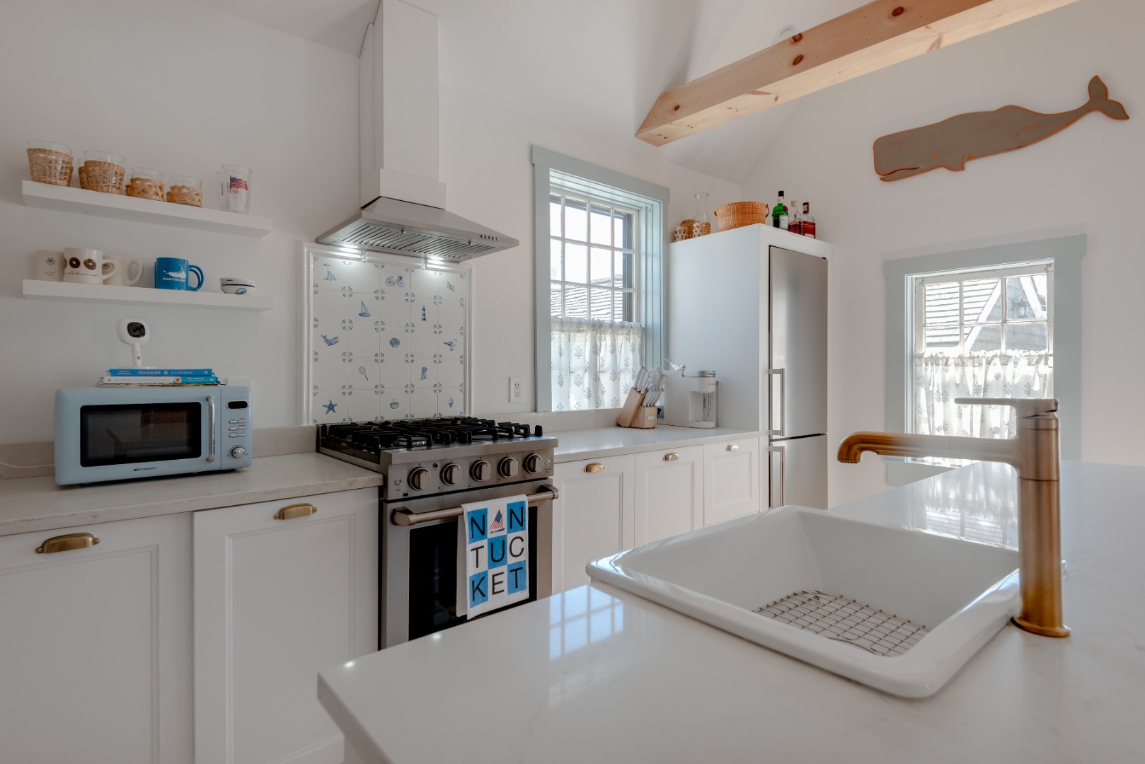 20 Shell Street Nantucket, MA 02554 - Photo 19 of 36