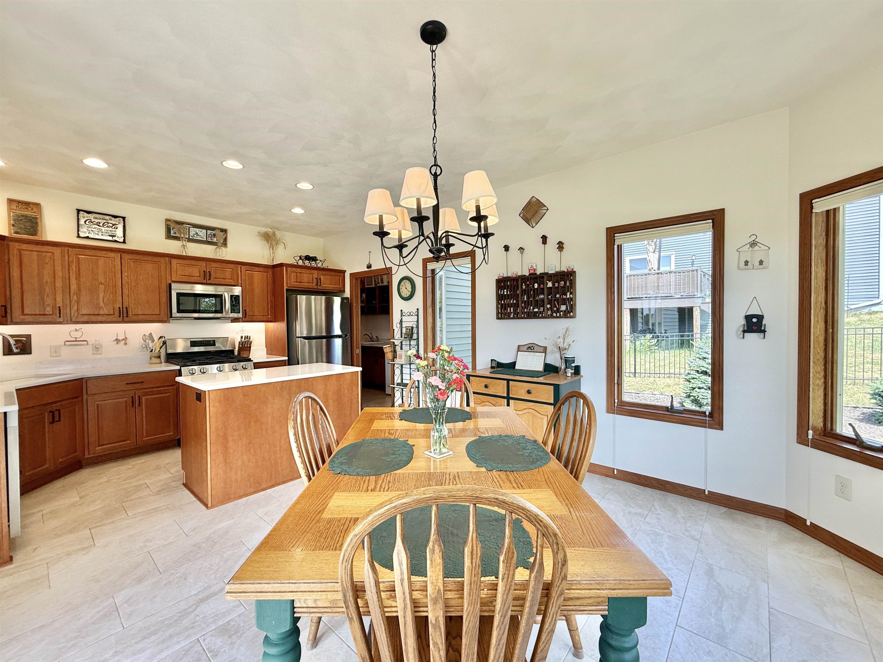 782 Waveland Road Janesville, WI 53548 - Photo 14 of 30