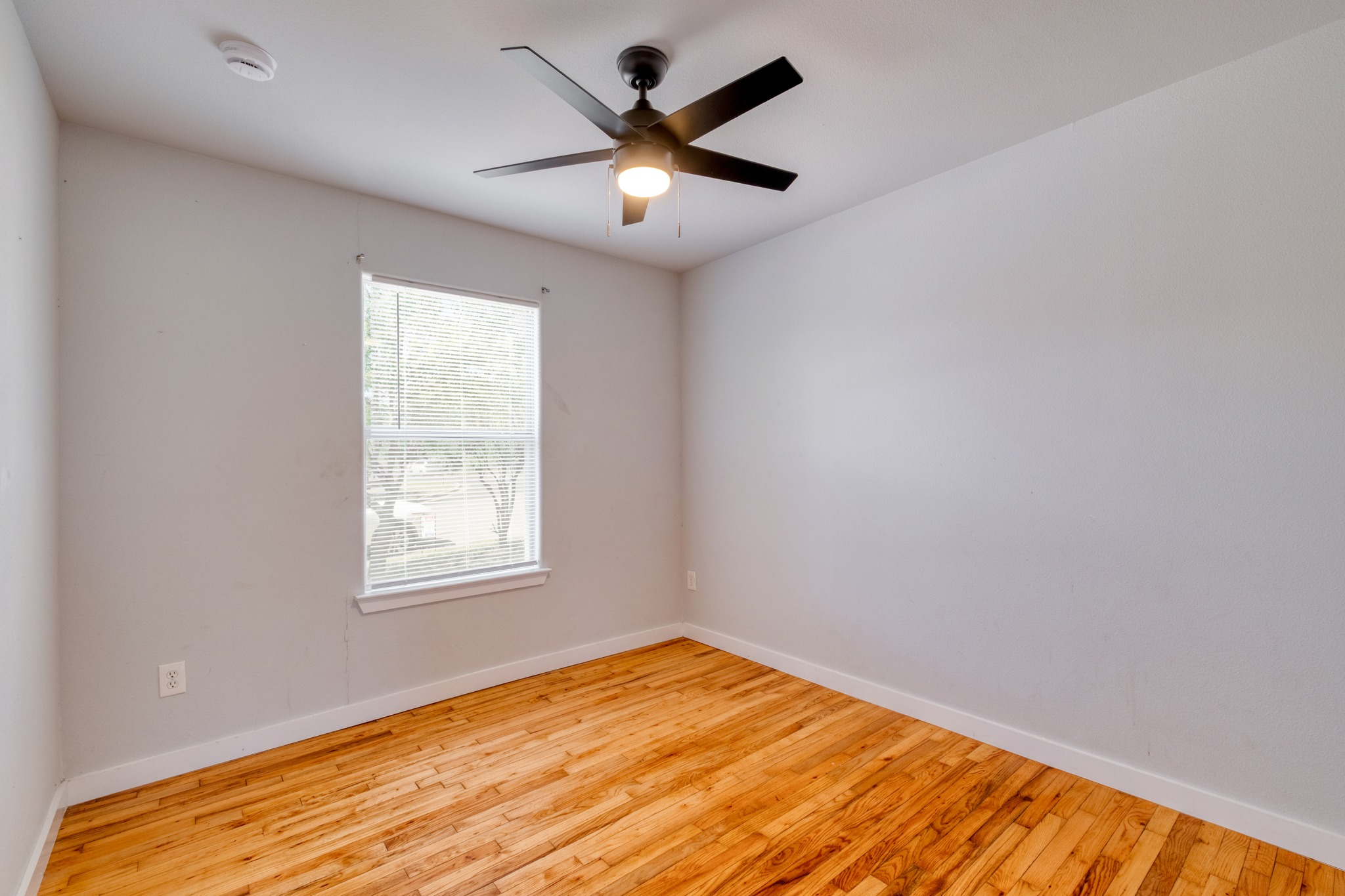 1719 Adina Street Austin, TX 78721 - Photo 13 of 17 Bedroom #1