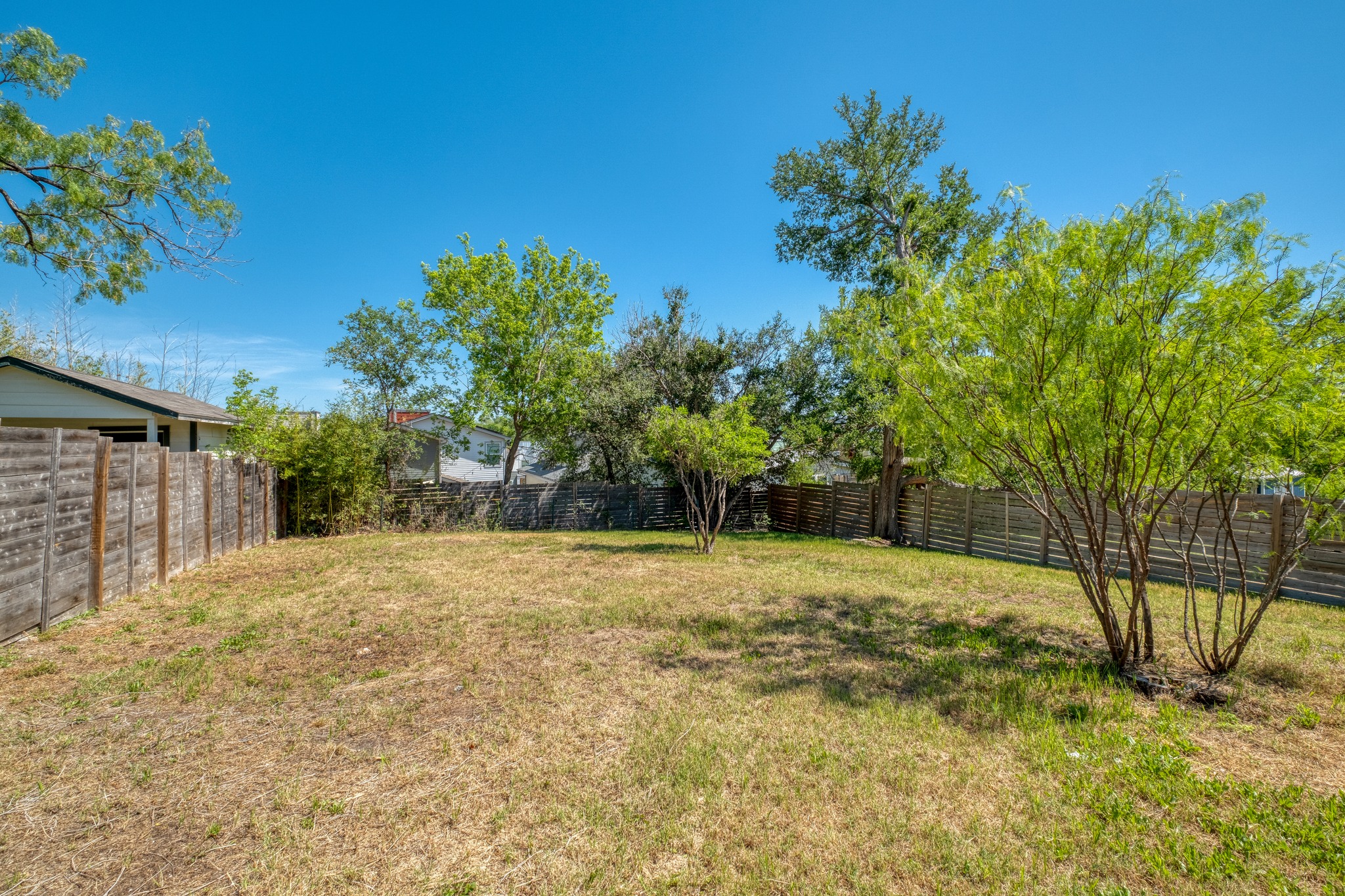 1719 Adina Street Austin, TX 78721 - Photo 4 of 17 Check this out investors. Plenty of room to build a second home.