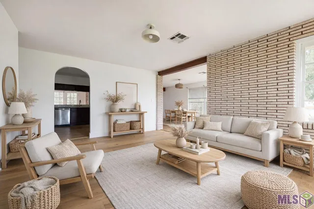 $247,900 | 300 Parish Drive, Arabi, LA 70032