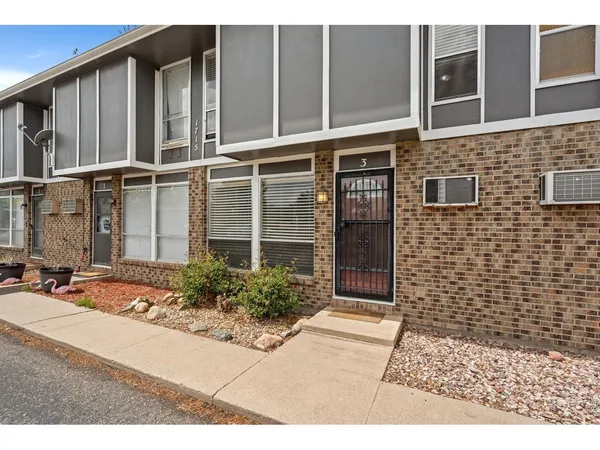 $305,000 | 1715 Azalea Drive, Unit 3, Fort Collins, CO 80526
