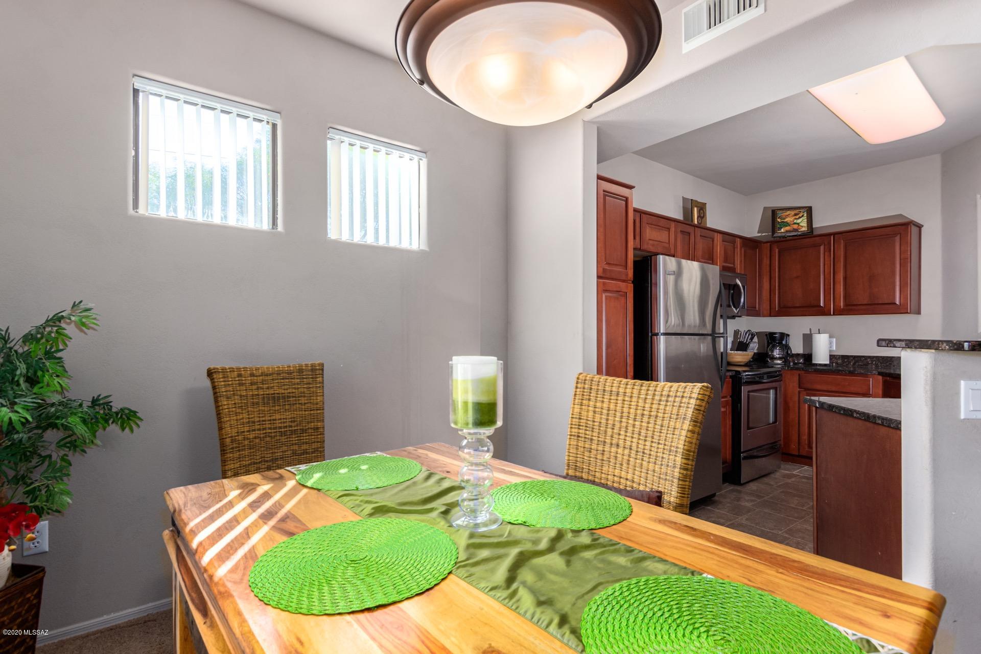 2550 East River Road, Unit 20103 Tucson, AZ 85718 - Photo 9 of 25
