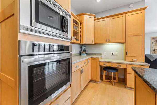 $599,900 | 76 Rodeo Drive, Winona, MN 55987