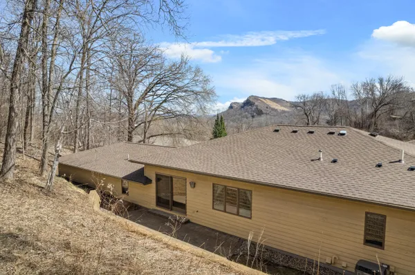 $599,900 | 76 Rodeo Drive, Winona, MN 55987