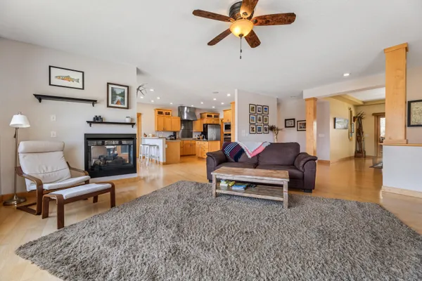 $599,900 | 76 Rodeo Drive, Winona, MN 55987