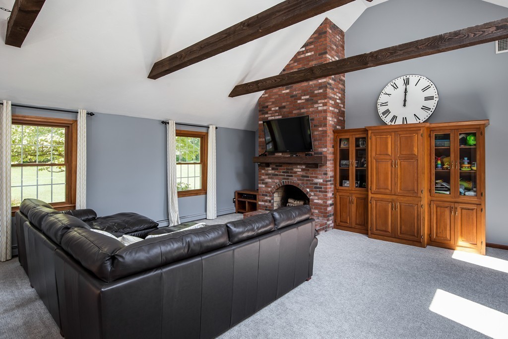 7 Gibbon Road Hopkinton, MA 01748 - Photo 11 of 30 Gallery Image 11