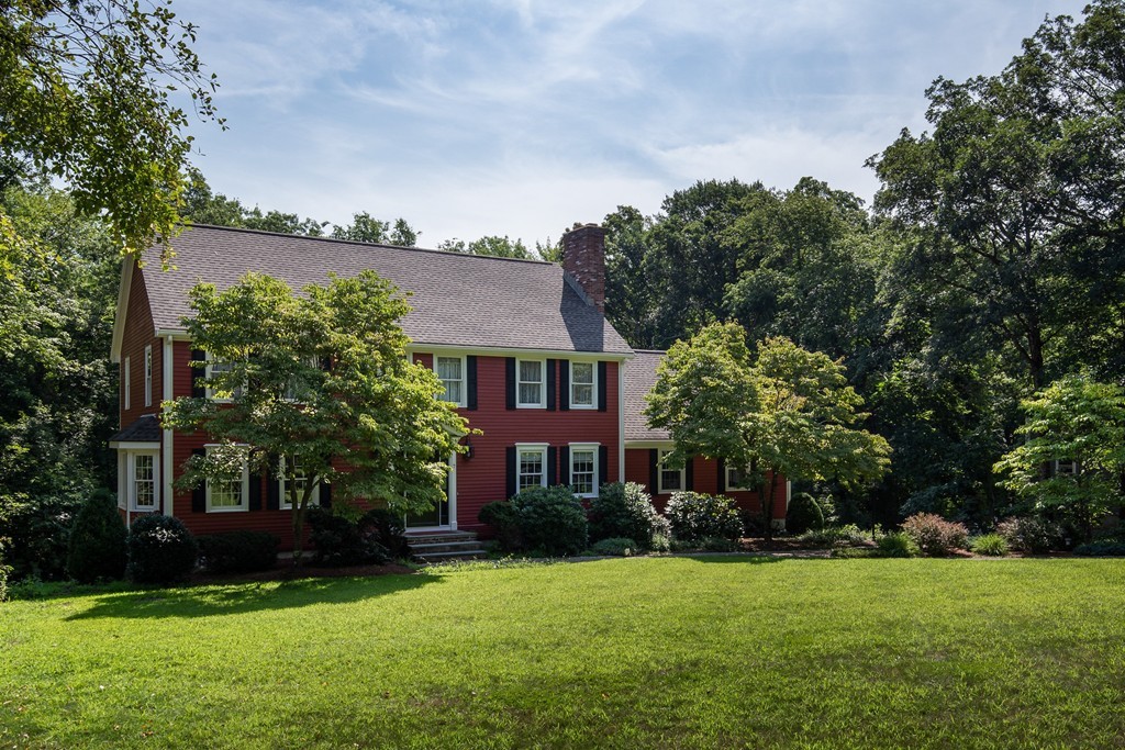 7 Gibbon Road Hopkinton, MA 01748 - Photo 2 of 30 Gallery Image 2