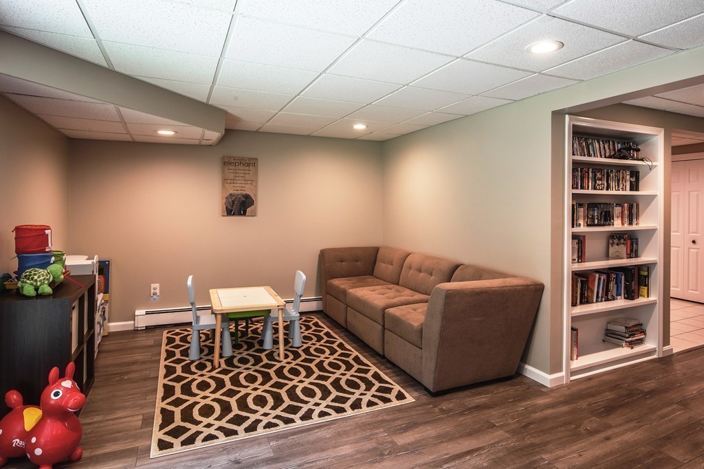7 Gibbon Road Hopkinton, MA 01748 - Photo 26 of 30 Gallery Image 26