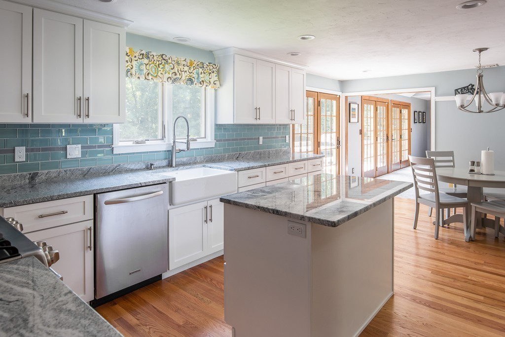 7 Gibbon Road Hopkinton, MA 01748 - Photo 7 of 30 Gallery Image 7