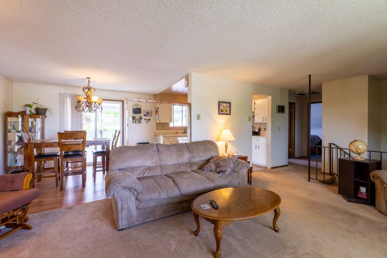1222 South Progress Road Veradale, WA 99037 - Photo 4 of 20