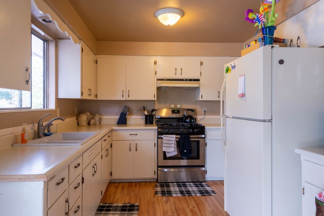 1222 South Progress Road Veradale, WA 99037 - Photo 5 of 20