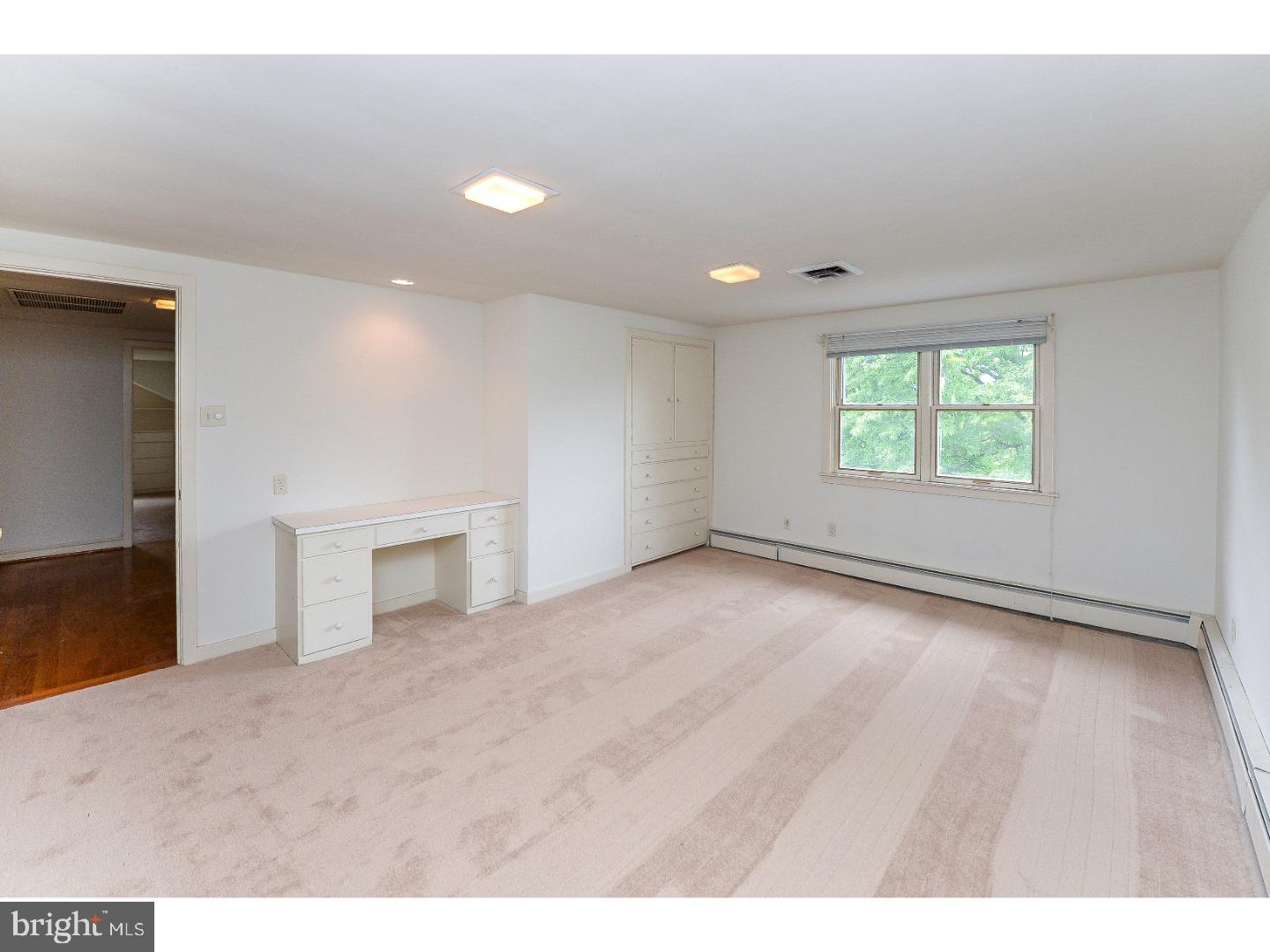 855 Brookside Road Pottstown, PA 19464 - Photo 18 of 24 Gallery Image 18