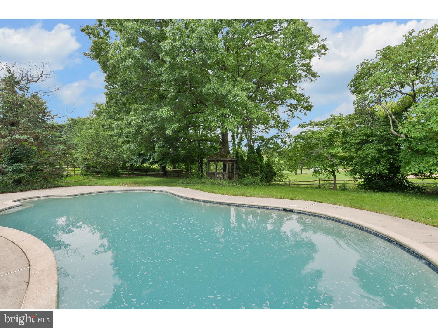 855 Brookside Road Pottstown, PA 19464 - Photo 23 of 24 Pool