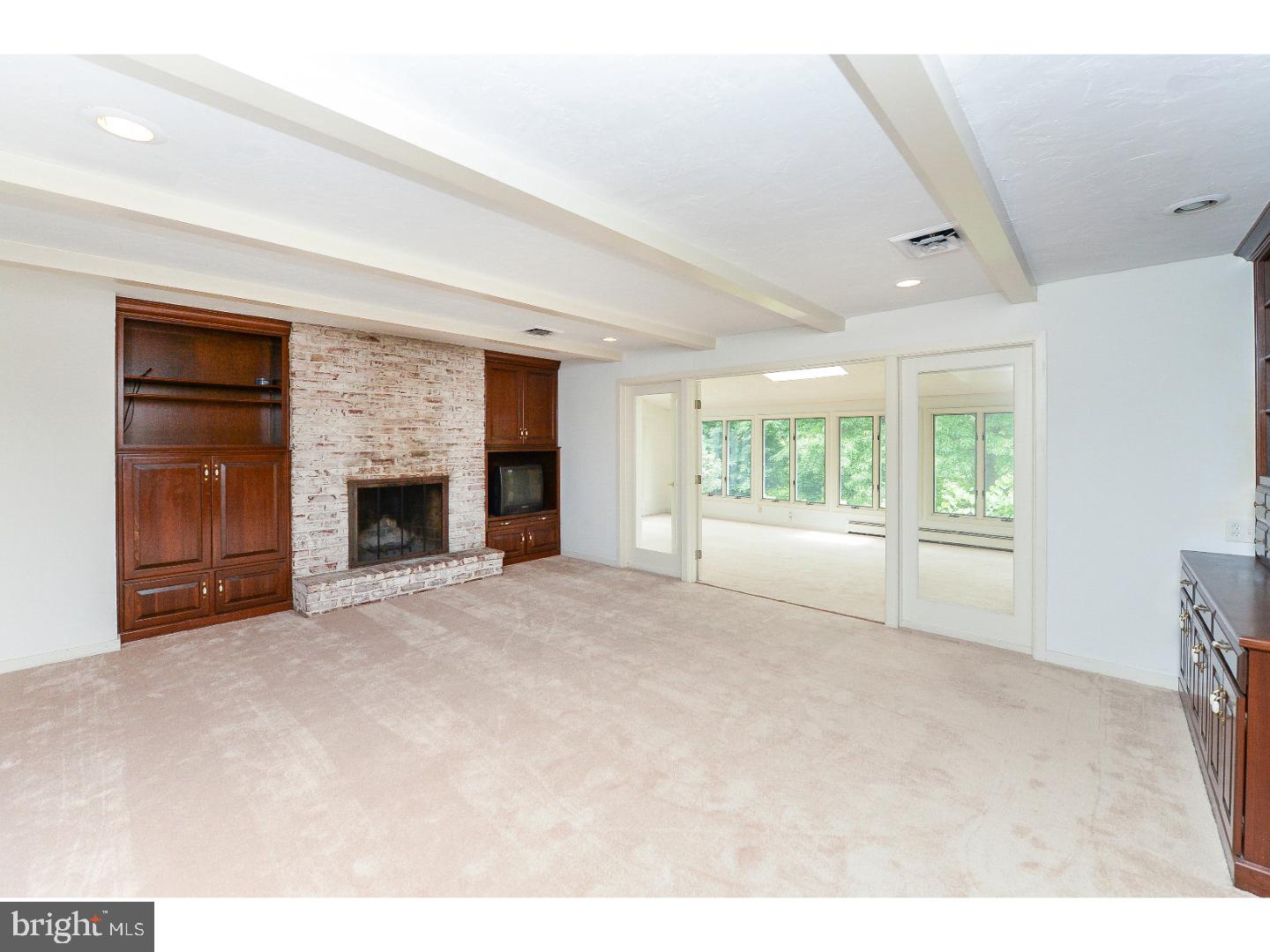855 Brookside Road Pottstown, PA 19464 - Photo 8 of 24 Family Room