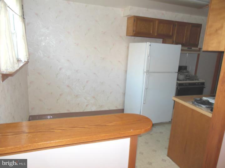 3413 Primrose Road Philadelphia, PA 19114 - Photo 5 of 14 Kitchen