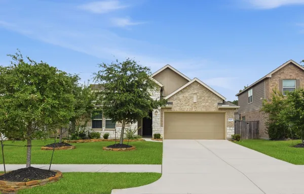 $2,500 | 9327 Clearwater Bluff Lane, Houston, TX 77365