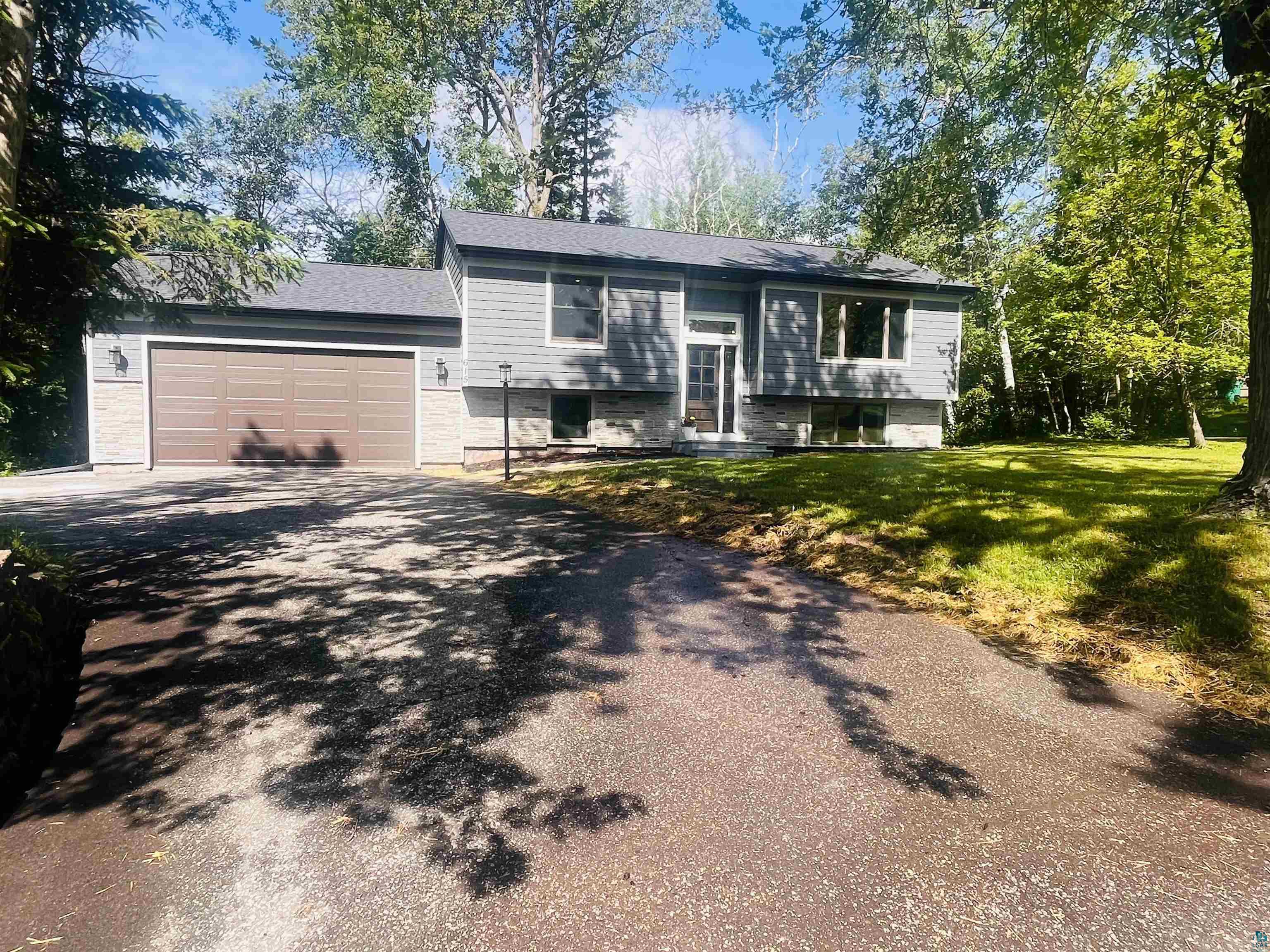 615 Old Howard Mill Road Duluth, MN 55804 - Photo 3 of 33