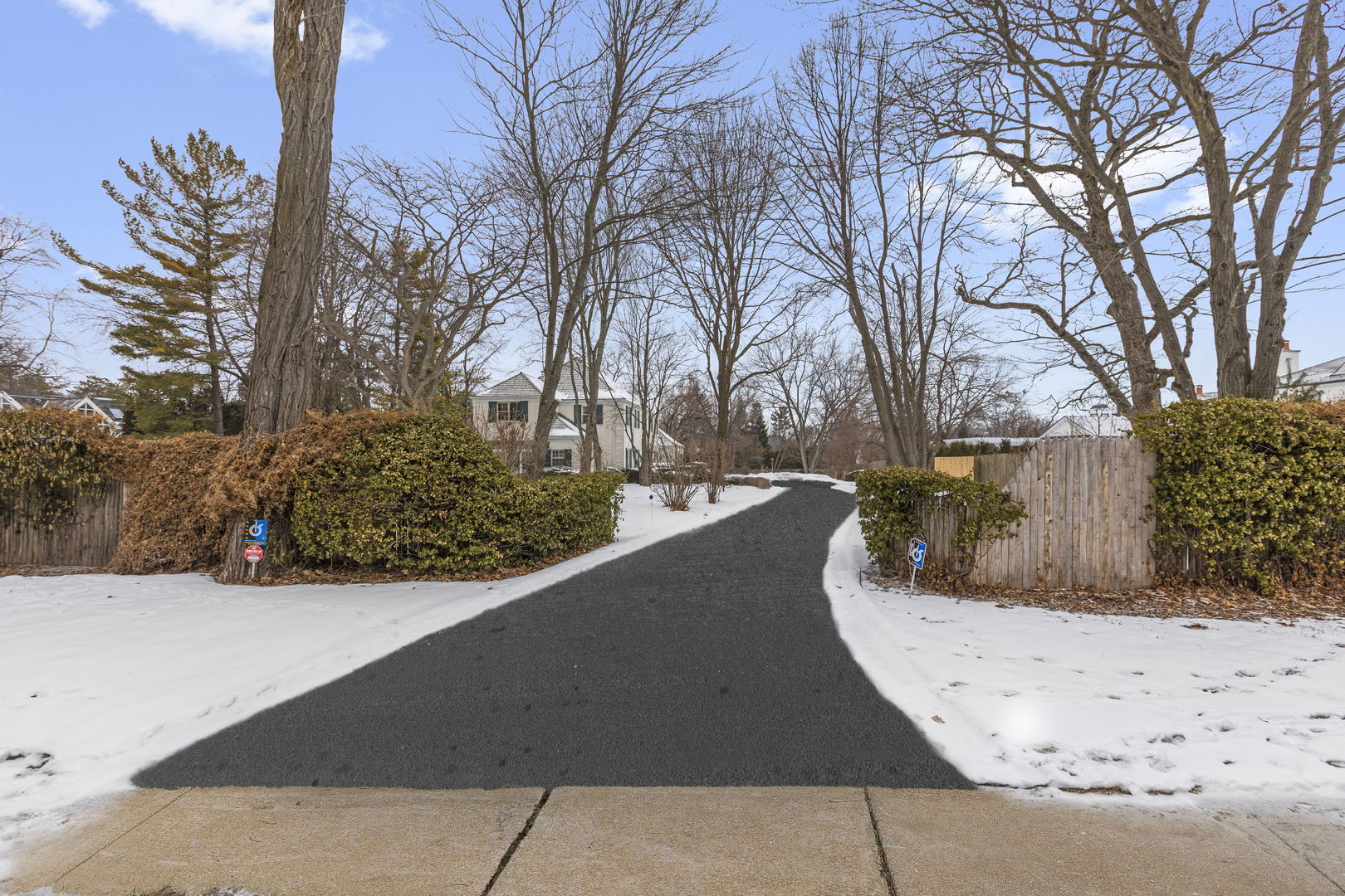 970 East Deerpath Road Lake Forest, IL 60045 - Photo 35 of 46