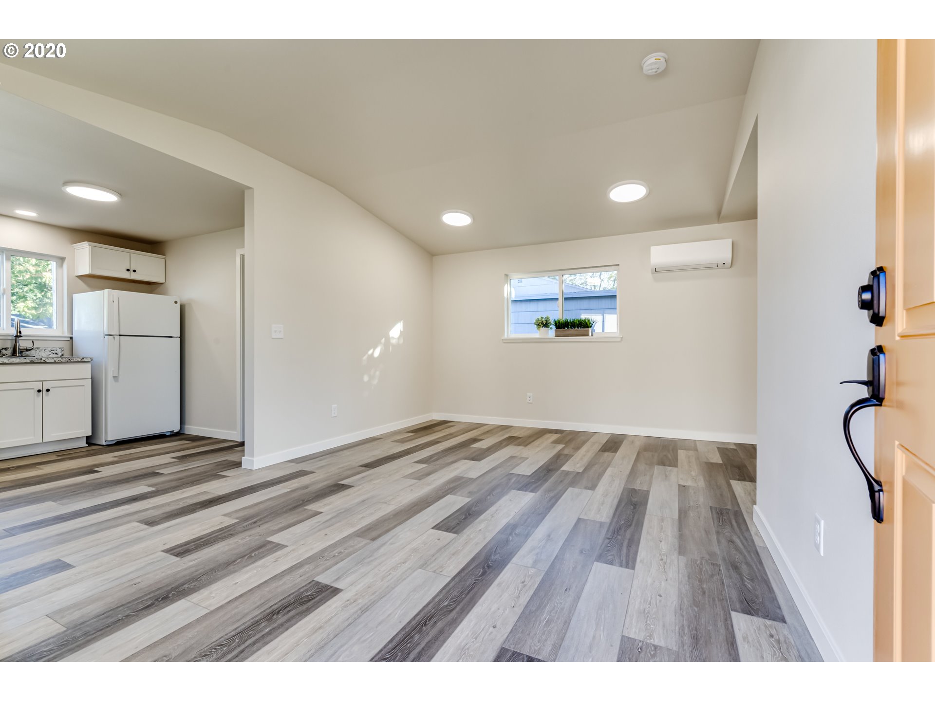 1576 16th Street Springfield, OR 97477 - Photo 21 of 32