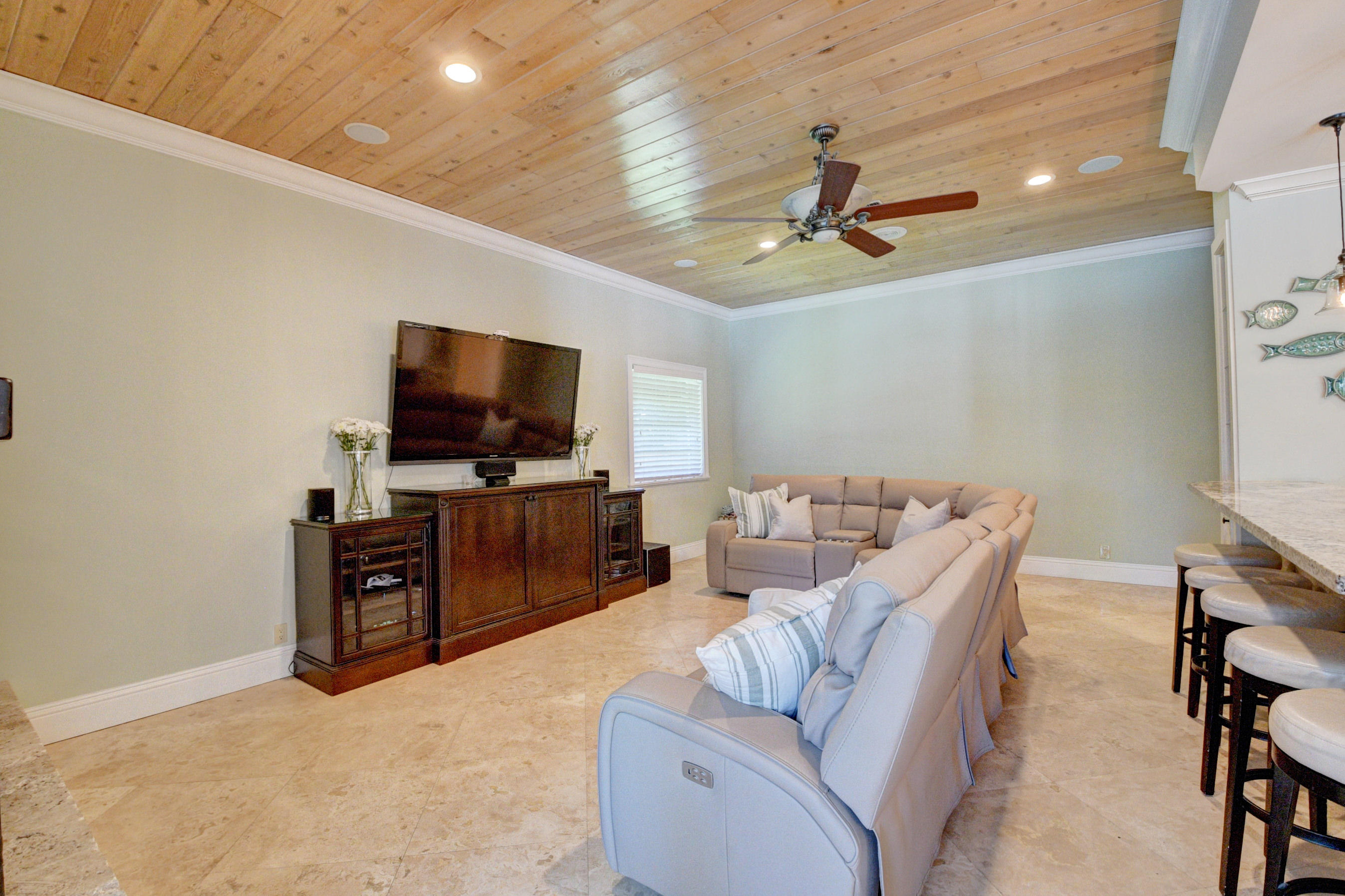 1220 Southwest 20th Avenue Boca Raton, FL 33486 - Photo 16 of 43 Family Room