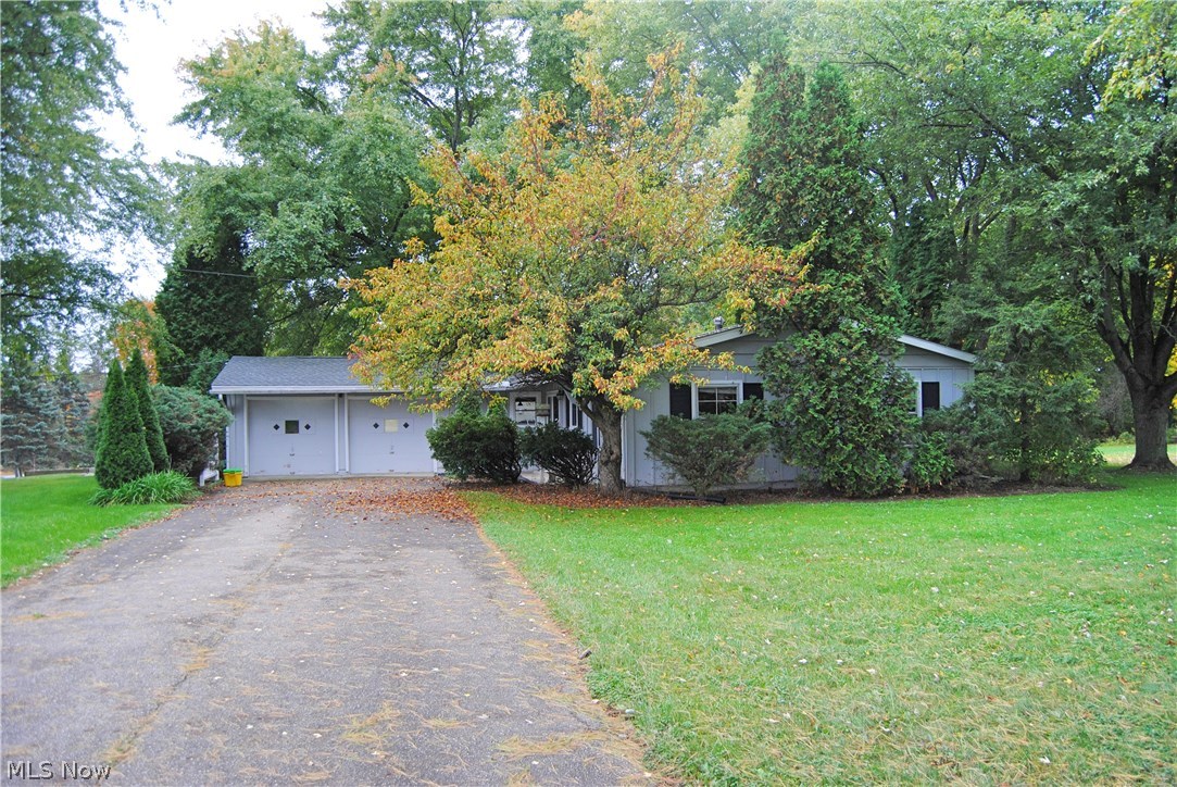 1040 South Cleveland Massillon Road Akron, OH 44321 - Photo 2 of 17