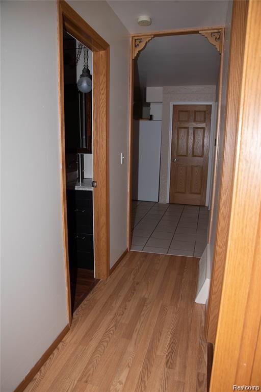 9185 Lawncrest Road Clio, MI 48420 - Photo 14 of 28 Gallery Image 14