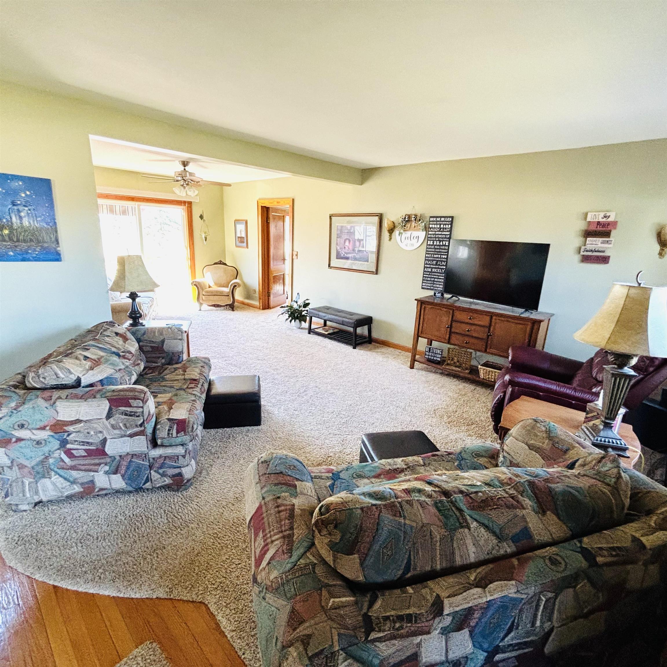 1408 South Huron Road Kawkawlin, MI 48631 - Photo 7 of 51