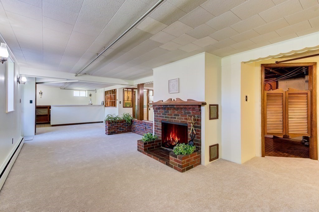 47 Pincushion Road Framingham, MA 01702 - Photo 32 of 37 Gallery Image 32