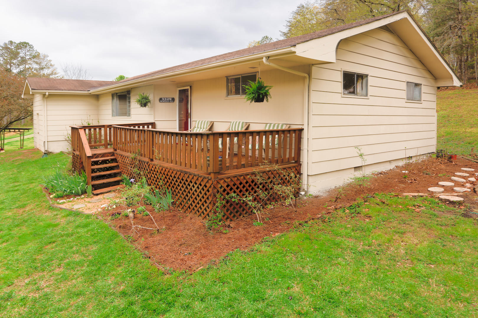 3329 Bowers Road Ooltewah, TN 37363 - Photo 2 of 21 Front View