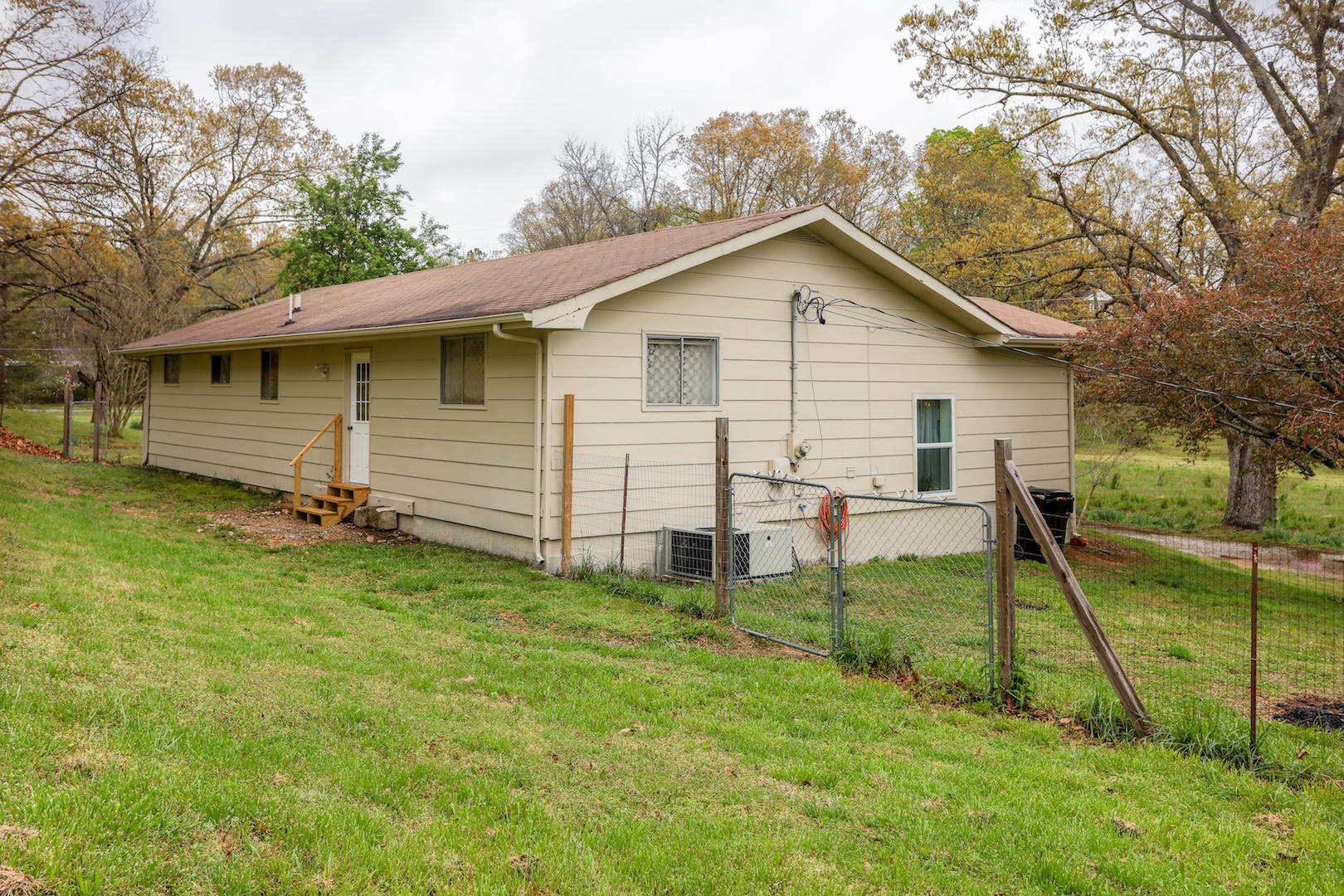 3329 Bowers Road Ooltewah, TN 37363 - Photo 18 of 21 Backyard