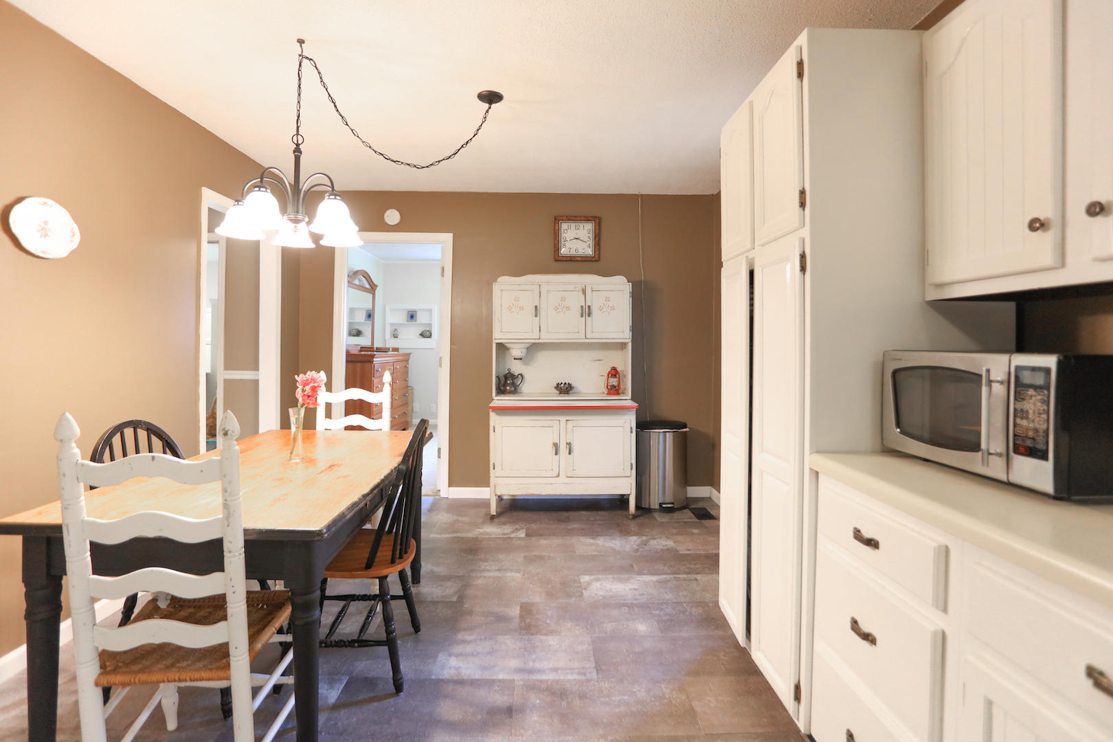 3329 Bowers Road Ooltewah, TN 37363 - Photo 7 of 21 Kitchen