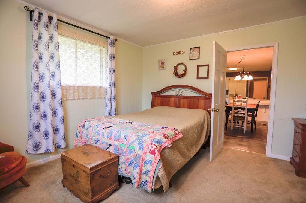 3329 Bowers Road Ooltewah, TN 37363 - Photo 9 of 21 Master Bedroom
