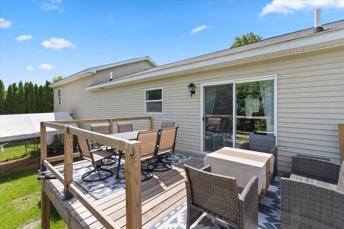 70 Country Way Barre, VT 05641 - Photo 4 of 29