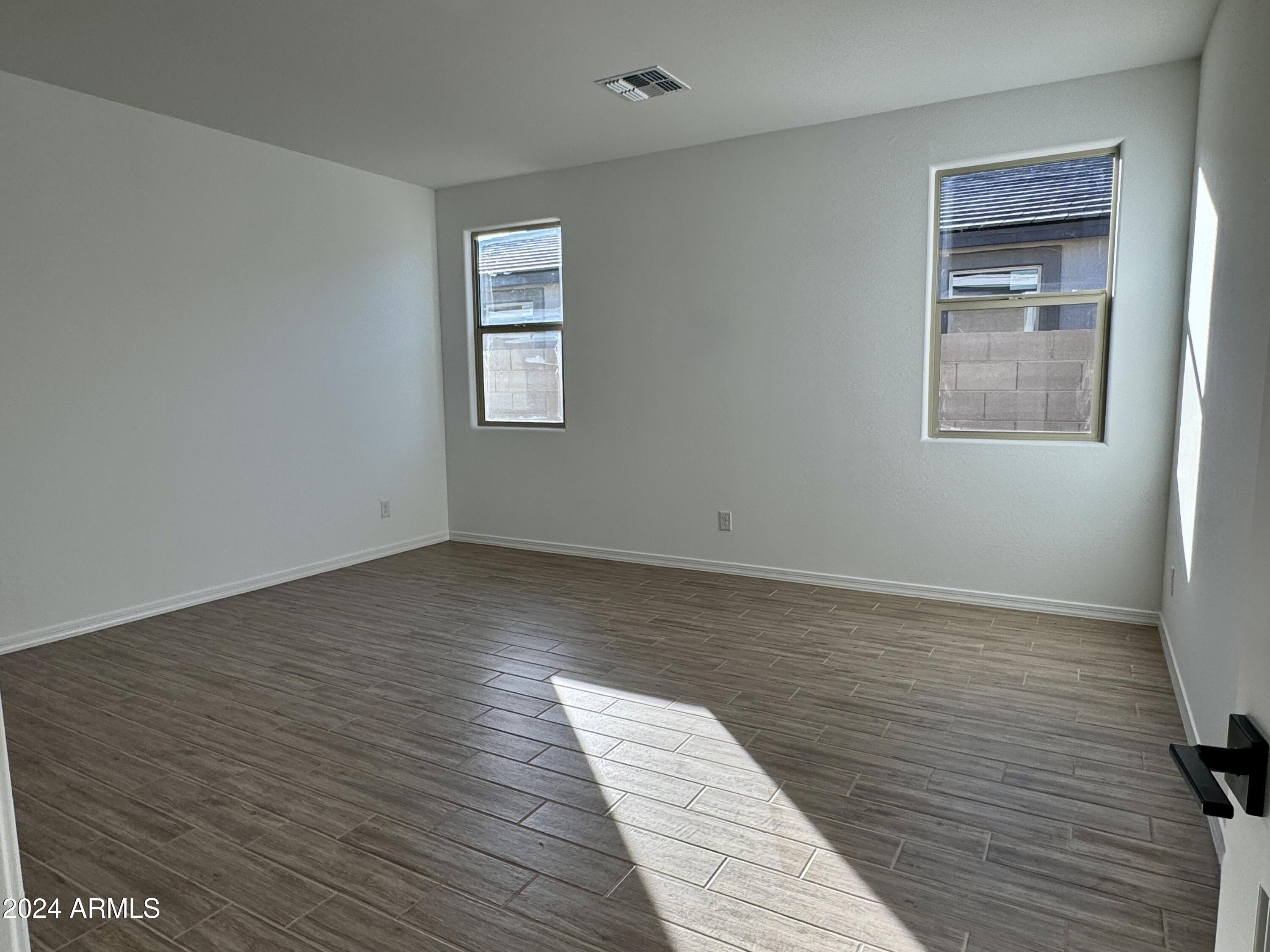 5541 West Summerside Road Laveen, AZ 85339 - Photo 8 of 34 007-Guest Retreat