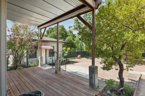 $969,000 | 17090 Sonoma Highway, Sonoma, CA 95476