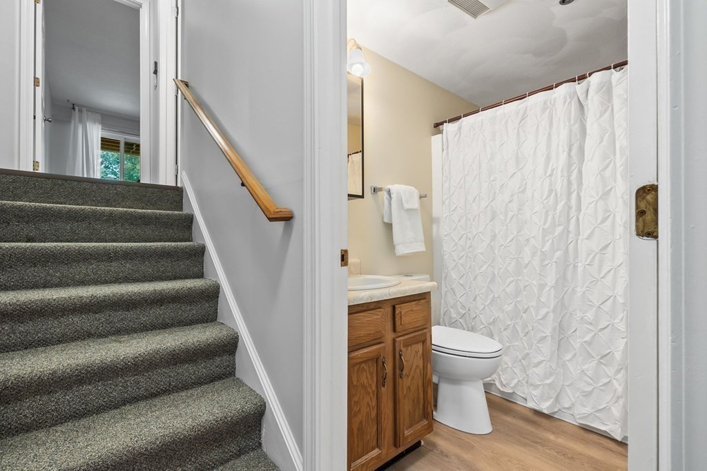 4 Duck Pond Road, Unit 206 Beverly, MA 01915 - Photo 8 of 18 Gallery Image 8