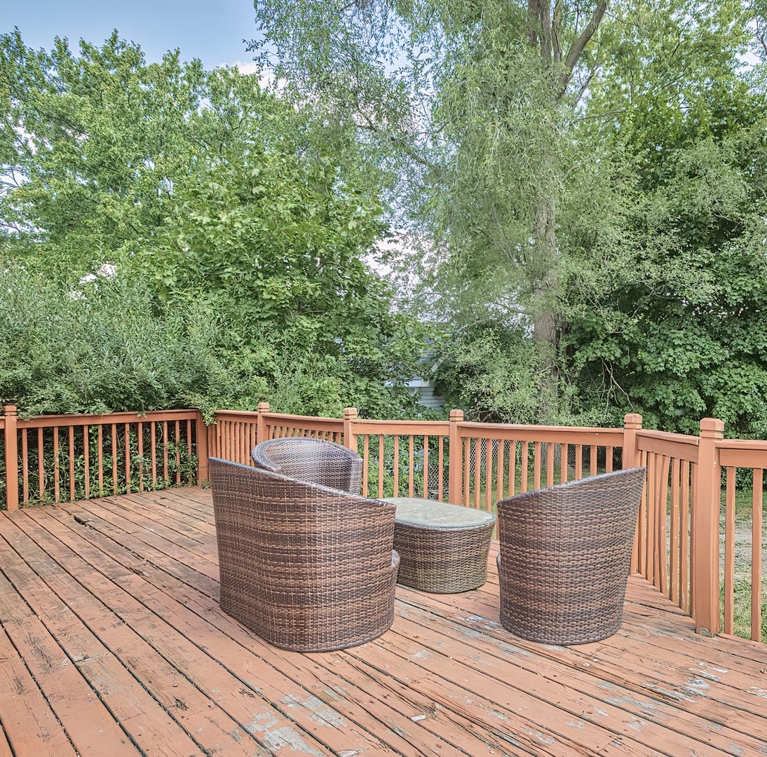 417 Deerpath Drive Lindenhurst, IL 60046 - Photo 19 of 23 a view of balcony with wooden floor and outdoor space