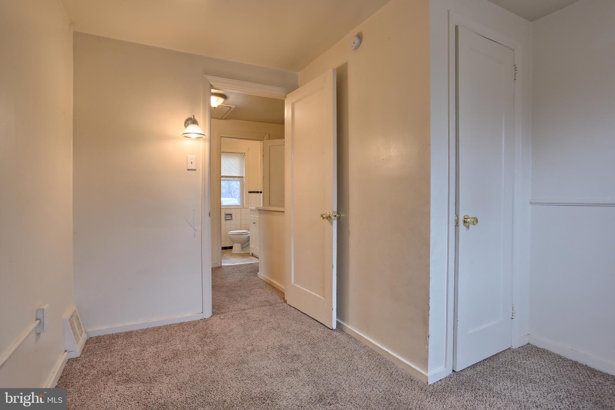 2778 Croyden Road Harrisburg, PA 17104 - Photo 12 of 22 Gallery Image 12