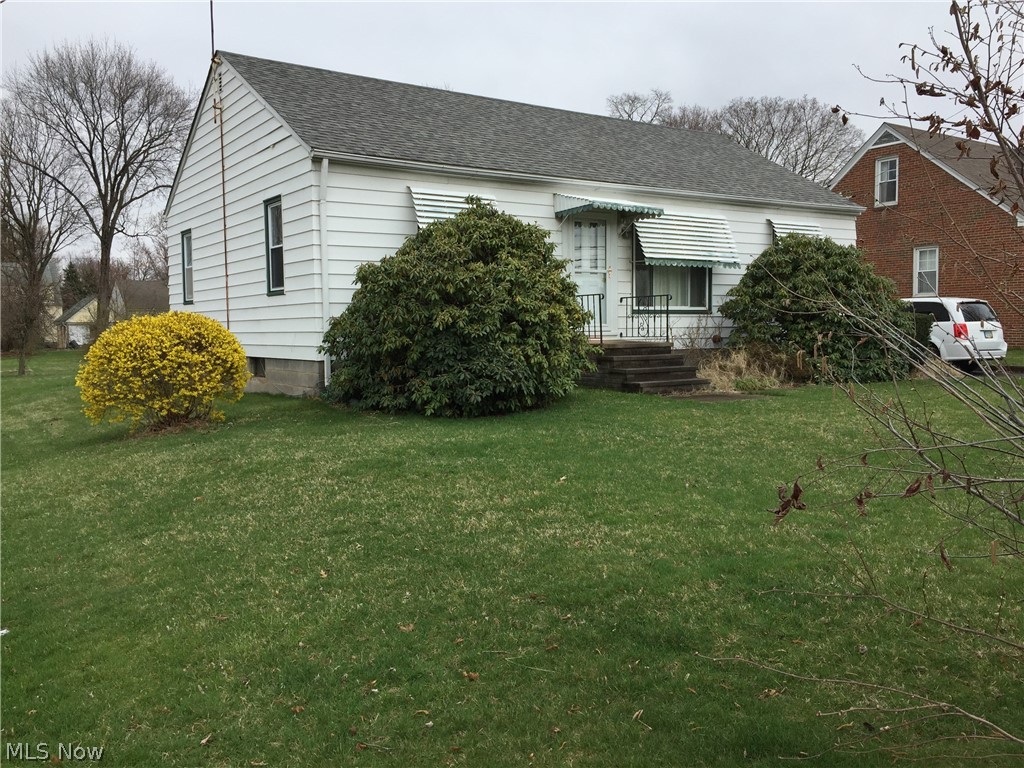 7103 Hopkins Road Mentor, OH 44060 - Photo 4 of 10