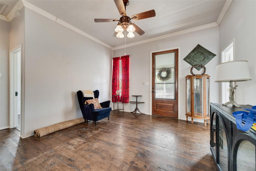 318 South Walnut Street Weatherford, TX 76086 - Photo 4 of 16