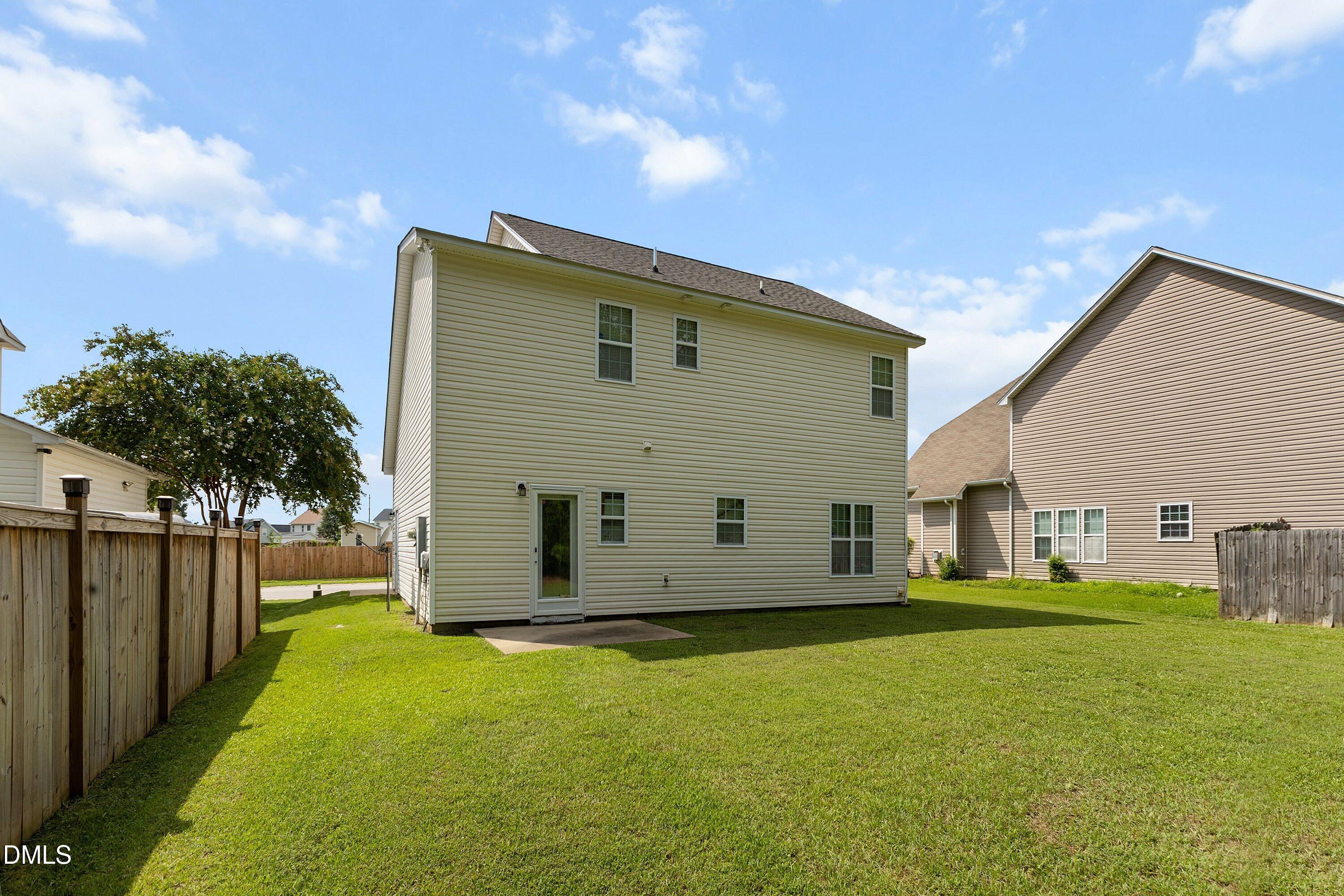 5214 Interlock Drive Raleigh, NC 27610 - Photo 34 of 36 37-5214 Interlock Dr_5106