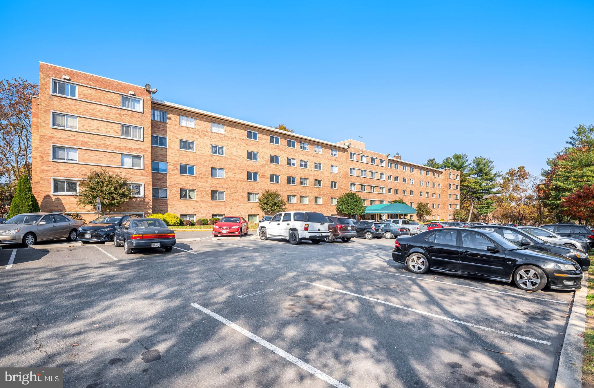 5101 8th Road South, Unit 103 Arlington, VA 22204 - Photo 32 of 34