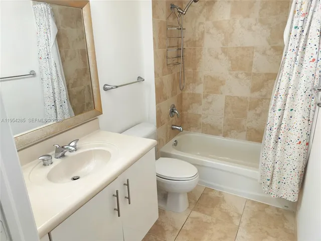 $3,400 | 7910 Harbor Island Drive, Unit 802, North Bay Village, FL 33141