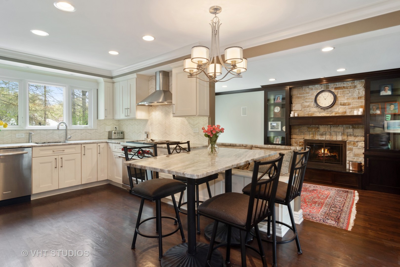 3 Juniper Road Rolling Meadows, IL 60008 - Photo 8 of 27