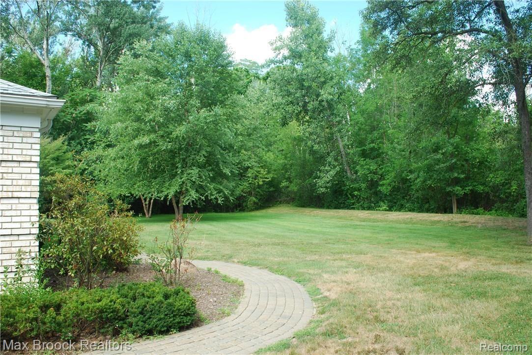 500 Overbrook Road Bloomfield Hills, MI 48302 - Photo 32 of 33 DSC_1660.JPG