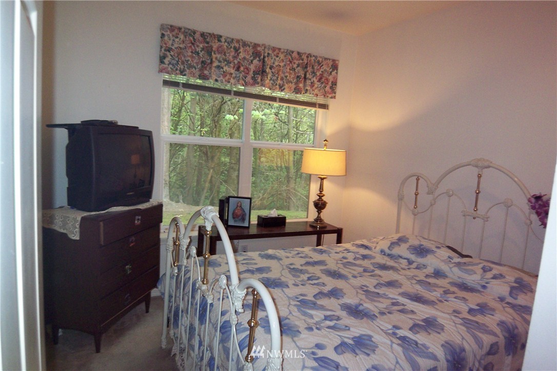 702 228th Street Southwest, Unit L102 Bothell, WA 98021 - Photo 12 of 14 Gallery Image 12